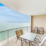 Ocean Villa 2002