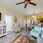 Ocean Villa 2002